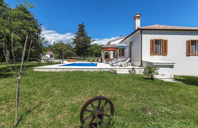 Large Holiday Home With Swimming Pool - Foto 22