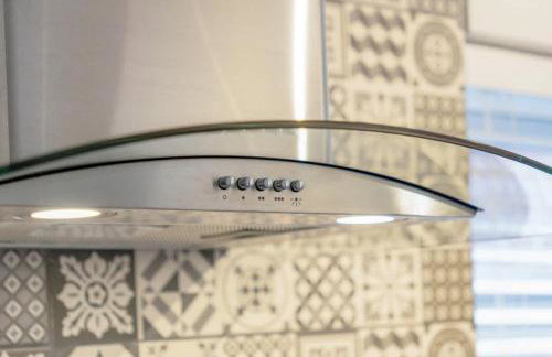 NEW! Stunning 2-Bed Home by Stay With Us, Ideal for Families, Sleeps 4! - Foto 35