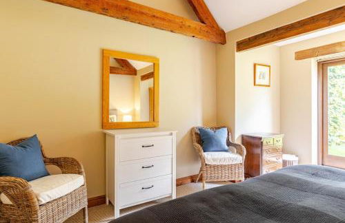 Spacious farmhouse with stunning valley views - Foto 43