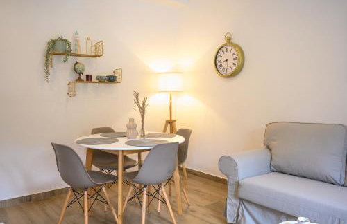 Mila and Jurija Formenti 2 apartments in heart of nautic marina, with heated swimming pool May till October, bikes, Sup, kajak, free parking in our garden - Photo 19