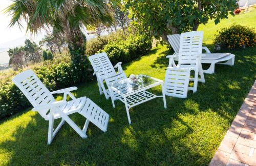 In collina sul mare... - Foto 28