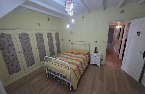 Une grande maison bleue - Photo 17