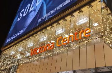 "Snooze Central" - City Centre Apartments above Victoria Centre Shopping Centre with full Kitchen in Milton Street - up to 4 Beds - most Central Location next to the Hilton Hotel - Outdoor Parking for Cars or Vans five pounds a day - Sunday 1pm Check-Out - Photo 10