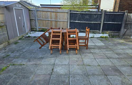 Large House, Home for Contractors- Park Free - Foto 29