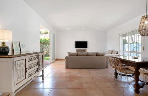 Villa Escocia, entre pinares y a pie de playa - Foto 11