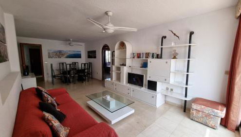 Ático con terraza y 2 habitaciones en casco antiguo - Foto 5