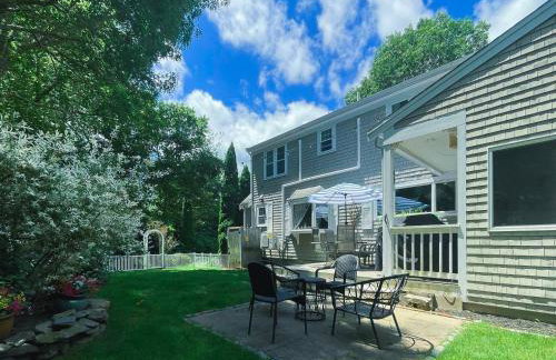 The Dormers Cape Cod Walk2Lake Large Group Pet Craigville Beach AC - Foto 1