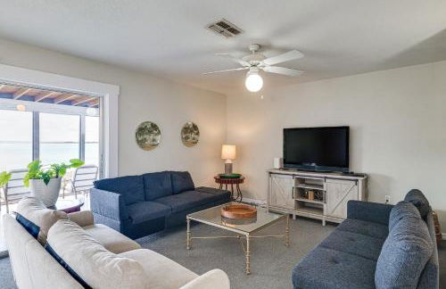 Water Access and Beach Area Crooked Lake Escape - Foto 6