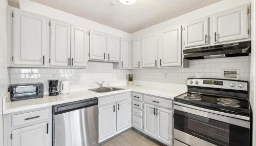 Legacy at Imperial Village 601 I 2 Bed 2 Bath - Foto 3