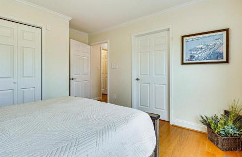 Walk to Dtwn and Campus! Spacious Hampton Home - Foto 12