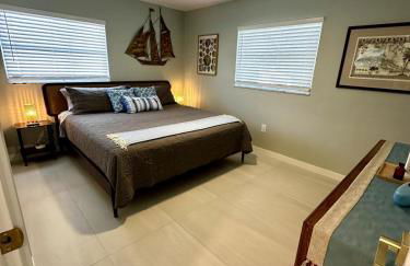 Blue Heron House, Private 4 BR Waterfront w Heated Pool and Fire Pit - Foto 4