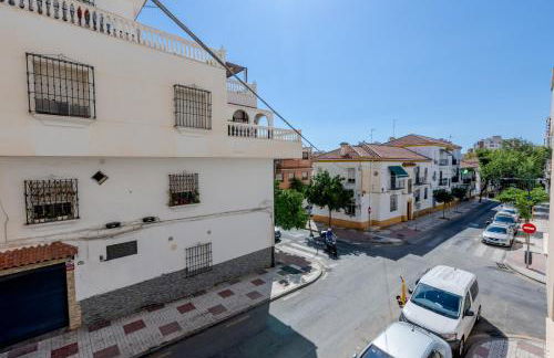 WintowinRentals Modern Apartment with Private Indoor Patio in Málaga - Foto 28