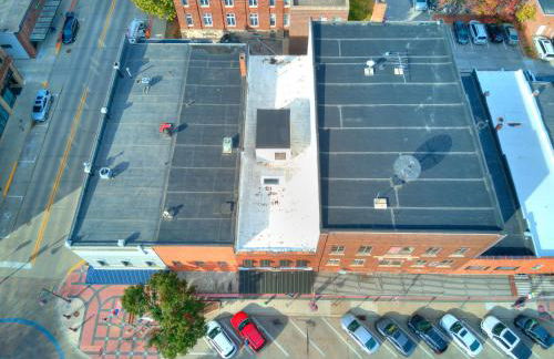 Cozy Stay at 229 Main St Perfect Ames Location - Foto 36