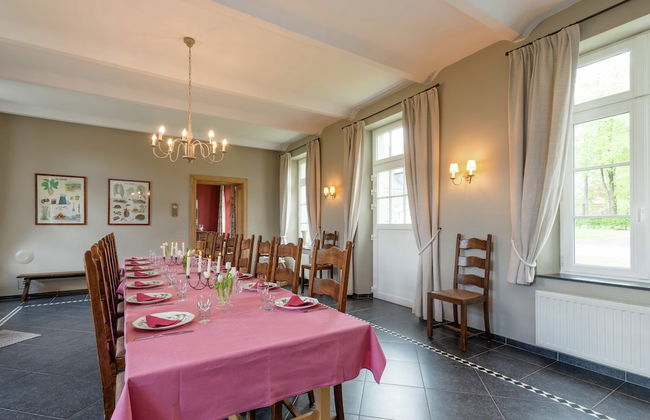 Le Hameau du Chateau - Elegance and Serenity - Photo 26