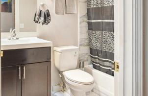 Downtown Detroit Loft - Fully equipped & Absolutely Gorgeous theme by RedAwning - Foto 26