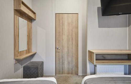 Black Moorhen Lodge with Hot Tub - Foto 20