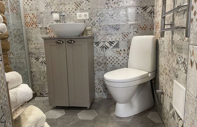 Cozy 1Br Apts with Yard and Parking - Photo 30