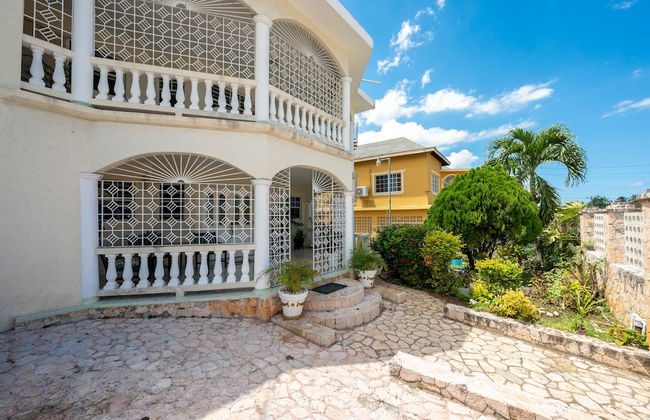 Leela's Manor - Foto 37