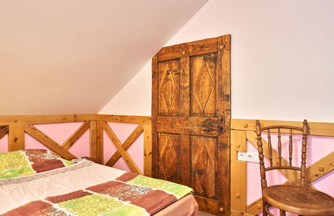 2 bedroom Apartment in Stárkov with swimming pool and garden - Photo 17