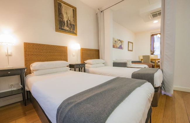 Apartamentos Huertas - Photo 33