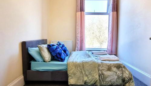 2 Bedroom Flat Free Parking Fast Wi-Fi Self Check-in Visit Manchester Oldham Bury - Foto 2