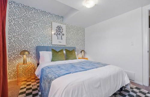 Spacious 4BD - Backyard BBQ, Fire Pit & Mini Golf - Foto 47