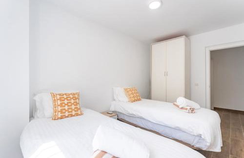 2-Bed in Heart of Los Boliches Pass the Keys - Foto 12