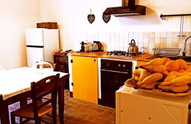 Podere Cartaio Bio Farm, private pool, AirC - Foto 28