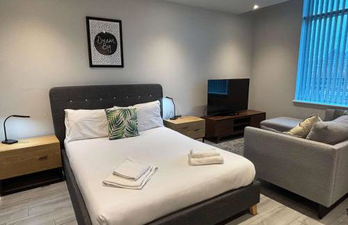 Modern Studio in Bracknell with free Parking - Photo 9