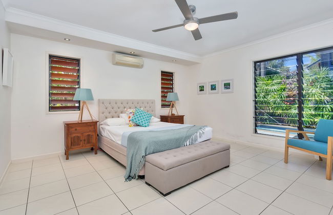 Seascape Luxury Beachfront Holiday House - Foto 4