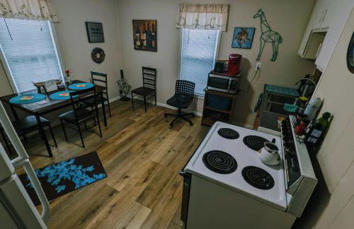 The Estate Loft in Downtown Milford - Foto 14