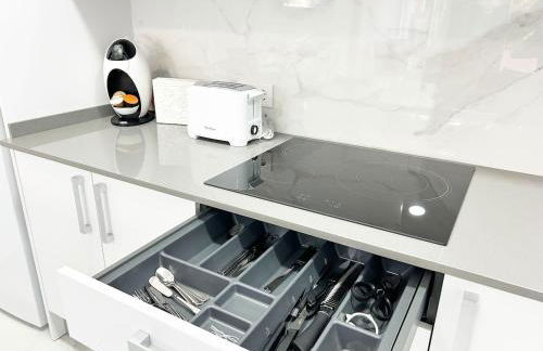 Bungaló junto a la piscina #PRP008 StayOrihuela - Foto 3