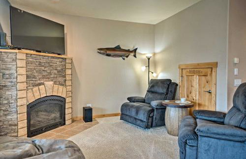 Gold Beach Townhome with Ocean Views and Sunroom! - Foto 5