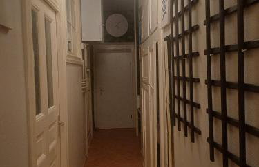 Ku'damm Taler's Central - Self Check In - Photo 17