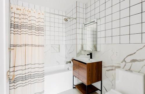 Blueground Dumbo balcony AC near bridge NYC-1771 - Foto 17