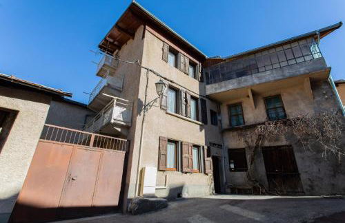 Rez-de-chaussée centre ville d'Embrun 3 étoiles Climatisé - Photo 13