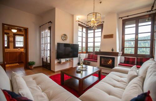 Alonia Forest House - Photo 3