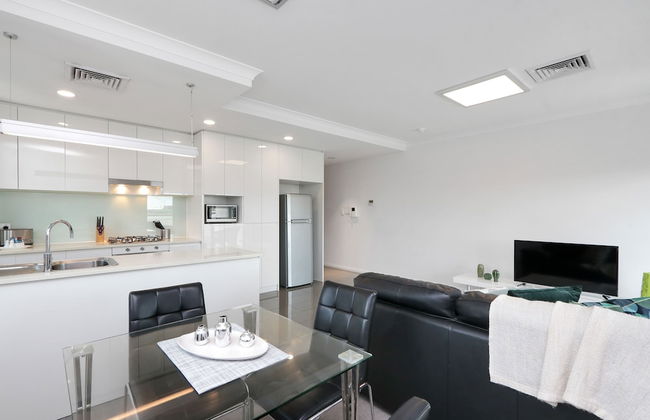 188 Apartments - Photo 6