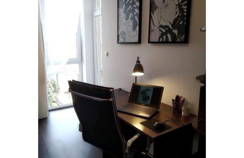 Sunny Penthouse with roof gardens overlooking the Warsaw Palace of Culture - Foto 15