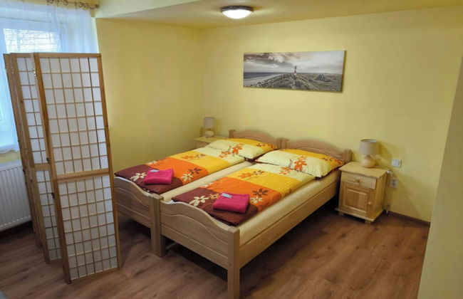 Charming Czech Countryside Retreat in Znojmo - Photo 2