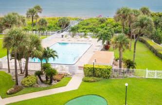 Cocoa Beach Towers - Oceanfront Resort with Heated Pool, Tennis Steps from the Pier - Foto 3
