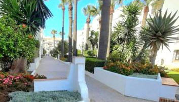 Beachfront Penthouse 3 double bedrooms, 2 bathrooms - Foto 4