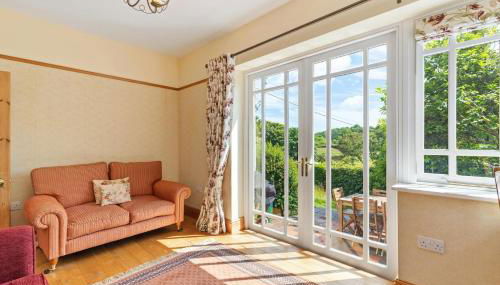 Pendre Farmhouse Llwyndafydd - Foto 4