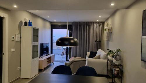 Flamenca Village Penthouse with Private Rooftop and Sea View - Photo 4