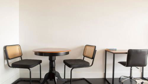 Modern Studio Apt with Rooftop, Gym, and Parking - Foto 4