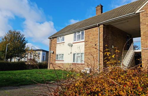 2 Bed Spacious Apartment, Sleeps 4, Free Wifi, Free Parking, Amenities Nearby, Good Transport Links Nearby, Contractors and Holidays - Foto 5