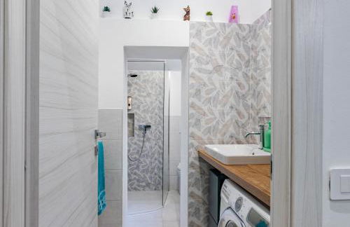 Casa Samada- Comfort Between the Center and the Station - Foto 27