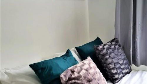 K Suites - Station Road 2 - Foto 3