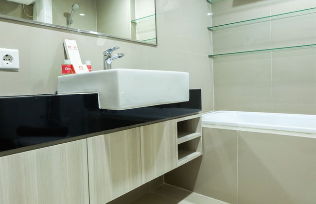 Studio Room Azalea Suites Apartment - Photo 29