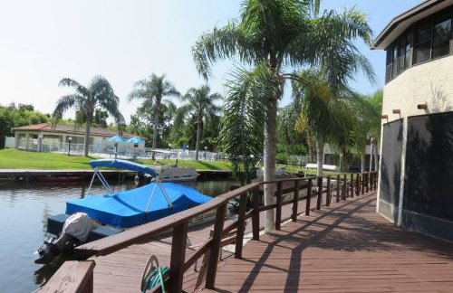 Florida Condos on Lake Tarpon - Foto 59